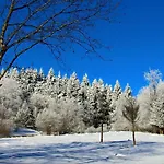 Rhoenblick - Restaurant - Countrypub 3* Petersberg (Hessen)