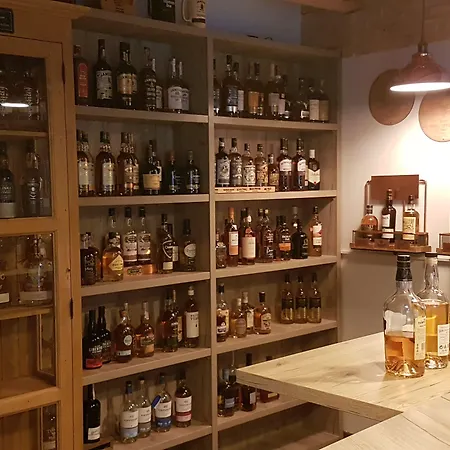 Rhoenblick - Restaurant - Countrypub فندق بيترسبرغ