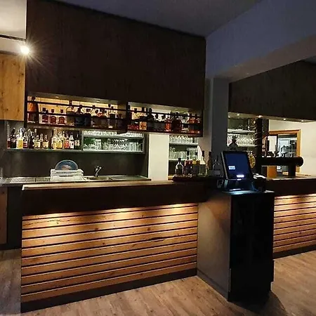 Rhoenblick - Restaurant - Countrypub ホテル 3*