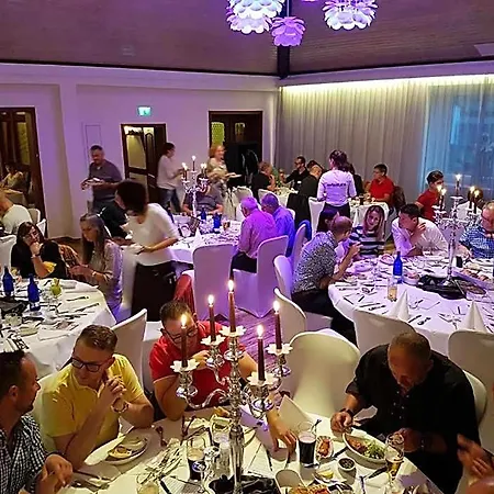 Hotel Rhoenblick - Restaurant - Countrypub Petersberg (Hessen)